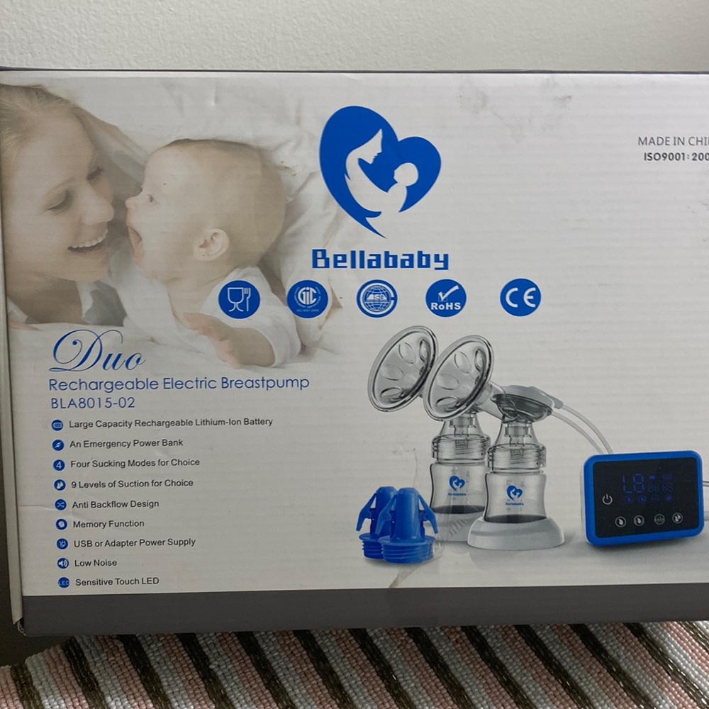 BellaBaby Double Battery Operated Breast Pump, never used.